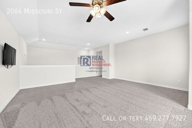 Building Photo - 2064 Missouri St