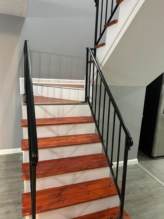 Building Photo - 2713 Evans Mill Dr