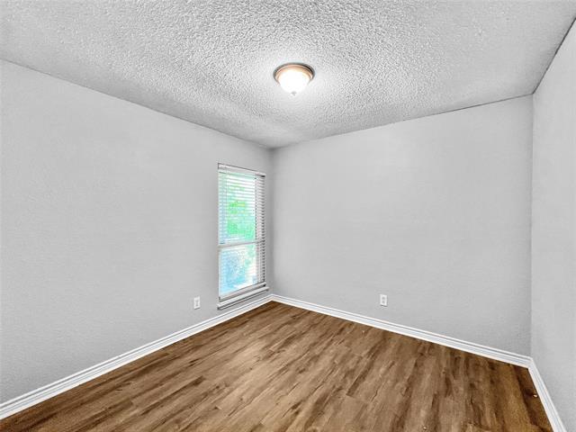Building Photo - 4125 Shagbark St