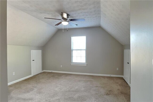 Building Photo - 610 Wildberry Trce