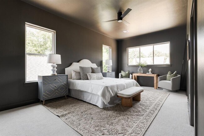 Building Photo - 1005 N Kelham Ave