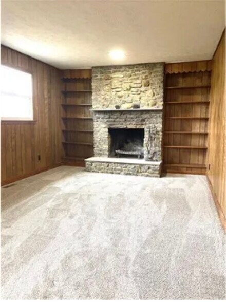 Building Photo - 1575 Hogue Rd