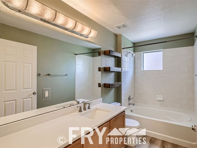Building Photo - Updated Condo In Olde Town Arvada