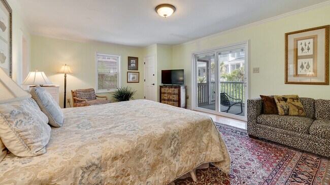 Building Photo - 1217 Debordieu Blvd