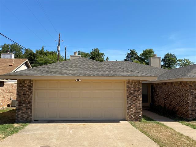 Primary Photo - 139 Wildwood Dr