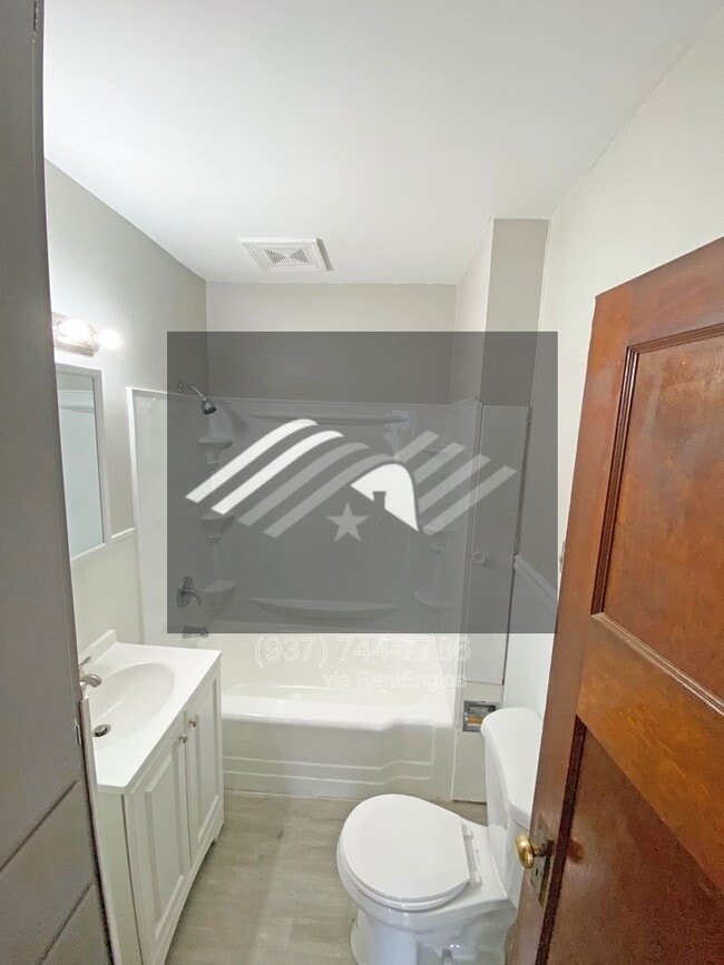 Building Photo - 115 Northwood Ave