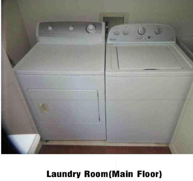 Building Photo - 3291 Garmon Dr