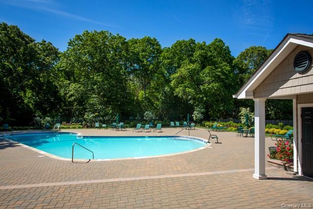 Building Photo - 10 Joyner Pl