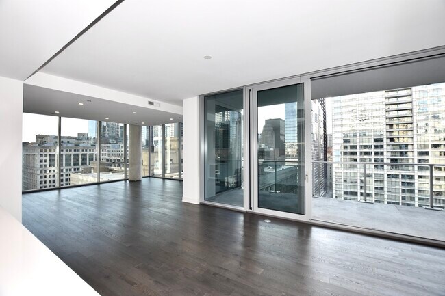 Building Photo - 60 E Randolph St