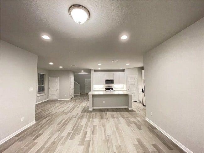 Building Photo - 316 McLintock Rd