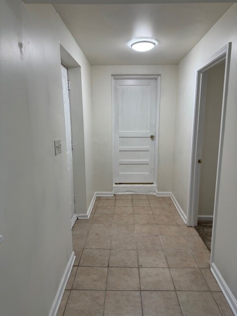 Building Photo - 2237 Emerald Castle Dr