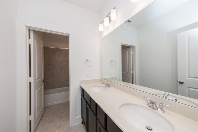 Building Photo - 31815 Pecan Mdw Ln