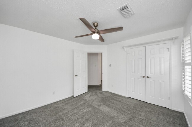 Building Photo - 22907 Copper Creek Ln
