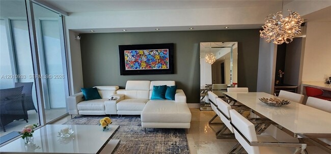 Building Photo - 15811 Collins Ave