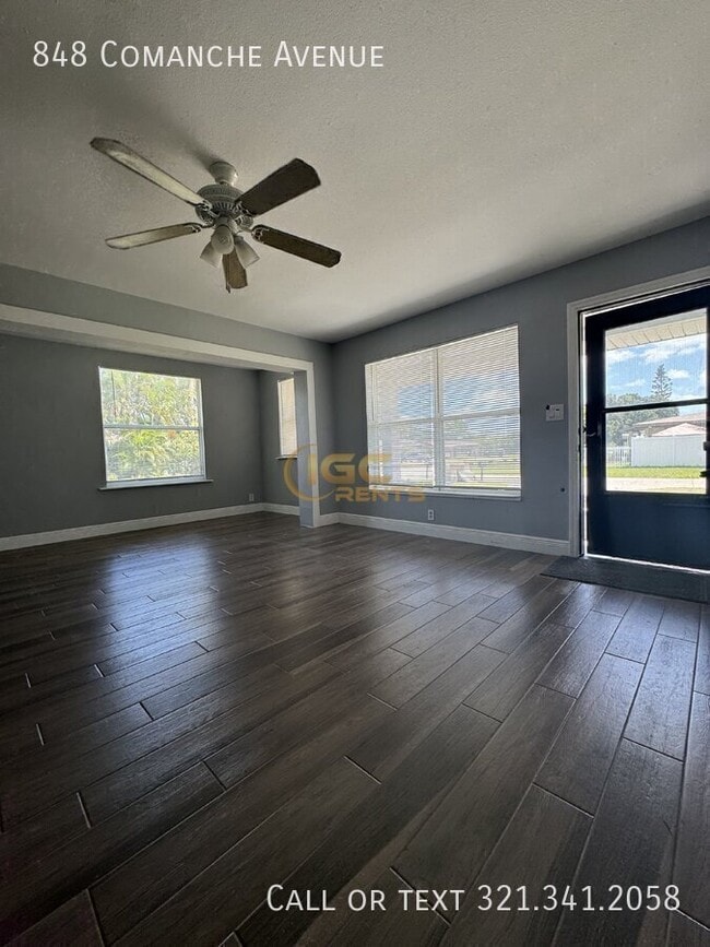 Building Photo - 848 Comanche Ave