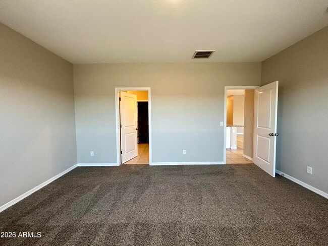 Building Photo - 6551 W Magdalena Ln