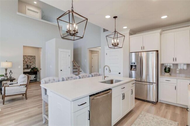 Building Photo - 60 Table Rock Ct