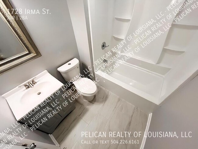 Building Photo - 1728 Irma St