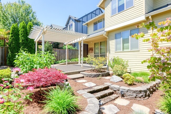 Building Photo - 13294 SW Alpine View