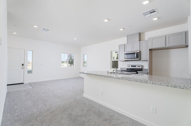 Building Photo - 1049 San Anselmo Ln