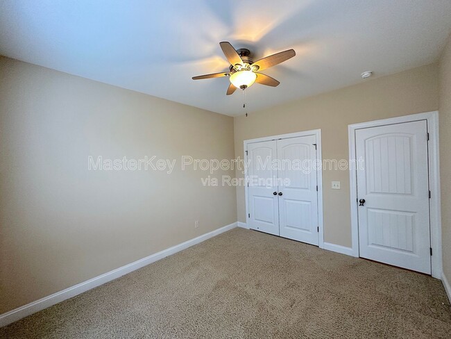 Building Photo - 906 Keaton Ridge Court