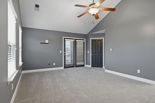 Building Photo - 2661 Avery Park Dr