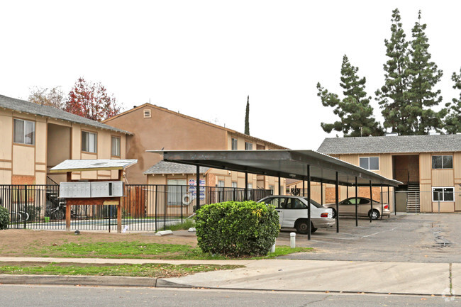 Building Photo - Castaway Apartments