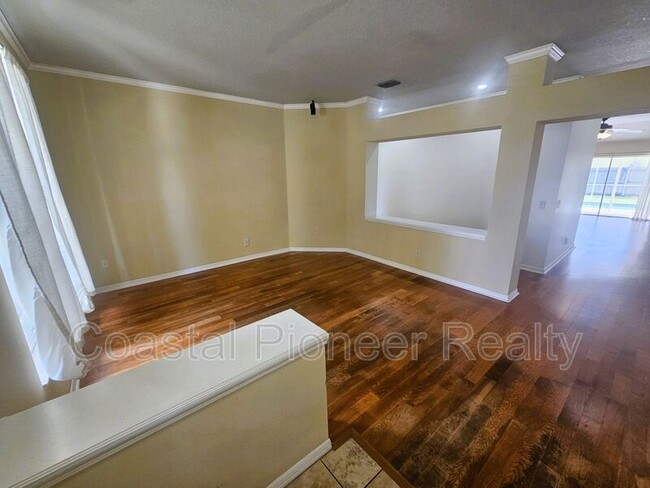 Building Photo - 9708 Dunscroft Ln