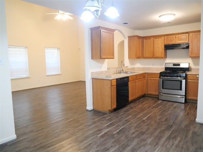 Building Photo - 14915 Aberdeen Meadow Lane