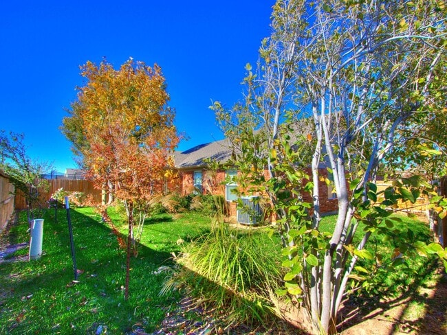 Building Photo - Charming 3 Bed, 2 Bath Home for Rent in Norman!