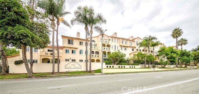 Building Photo - 5500 Torrance Blvd