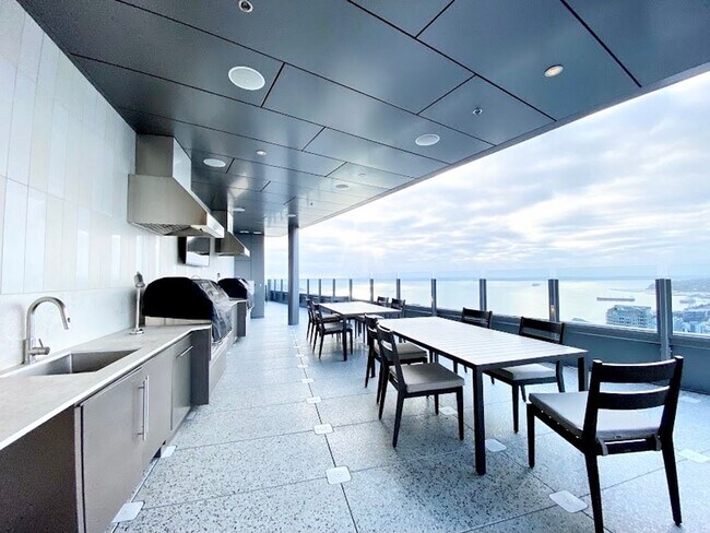 Building Photo - Great Apartment for rent