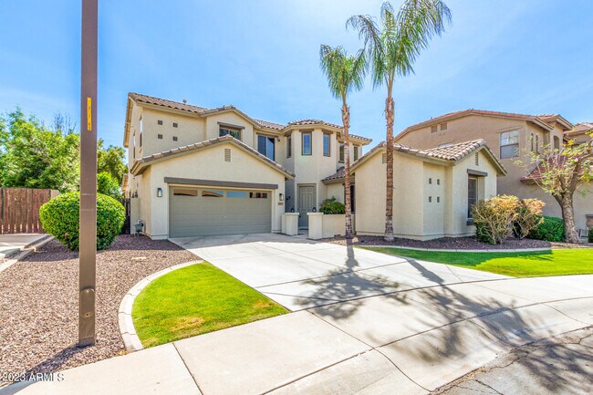 Building Photo - 4371 E Turnberry Ct
