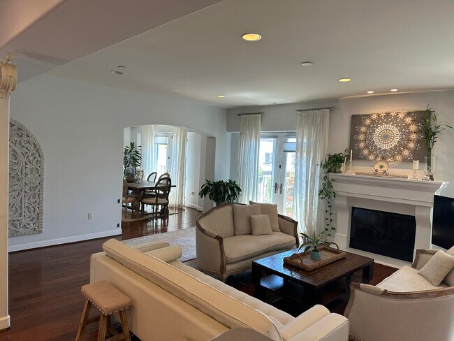 Building Photo - 12026 Rhode Island Ave