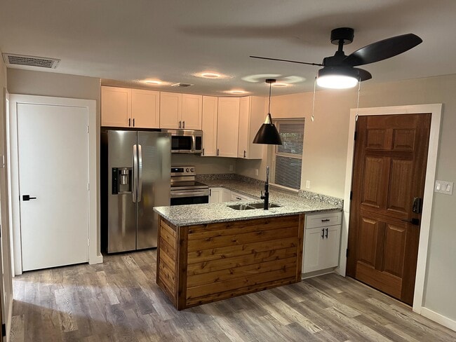 One Bedroom - Pecan Ridge Eastland