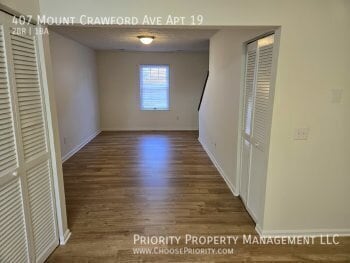 Building Photo - 407 Mt Crawford Ave