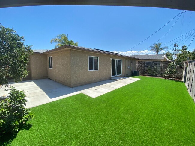 Primary Photo - 4930 64th St