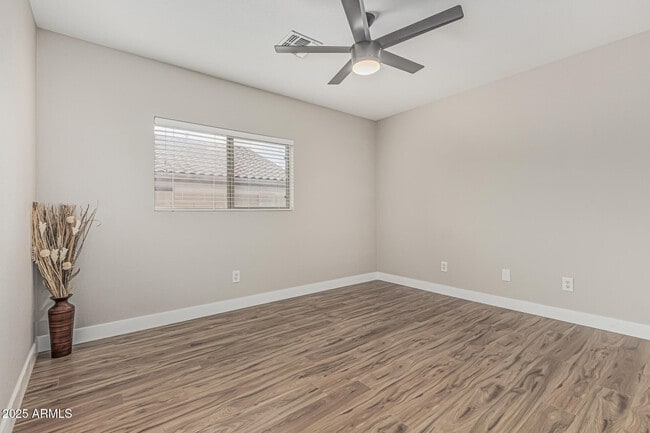 Building Photo - 3212 W Lucia Dr
