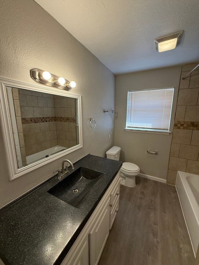 Building Photo - 4929 Brookdale Dr