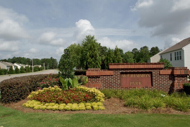 Building Photo - 2105 Corwith Dr