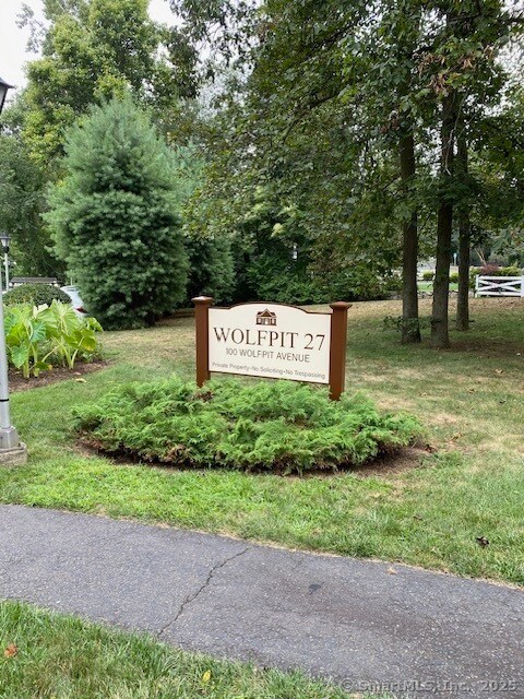 Primary Photo - 100 Wolfpit Ave