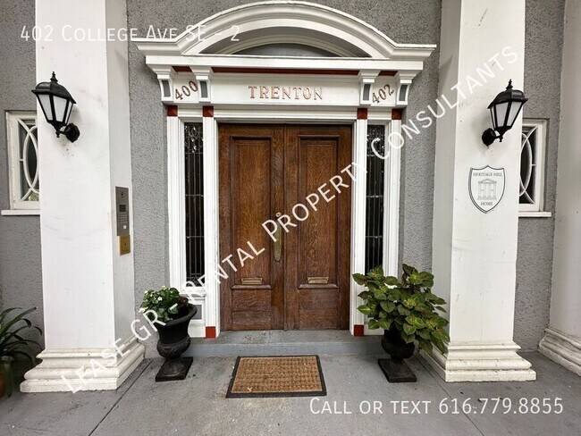 Primary Photo - Renovated Two Bedroom in Heritage Hill