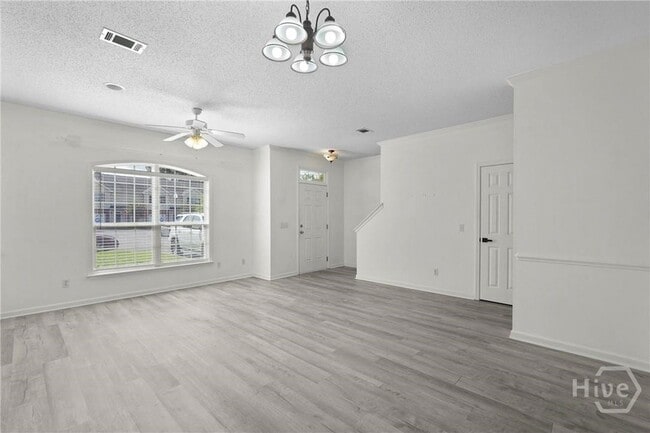 Building Photo - 400 Tibet Ave