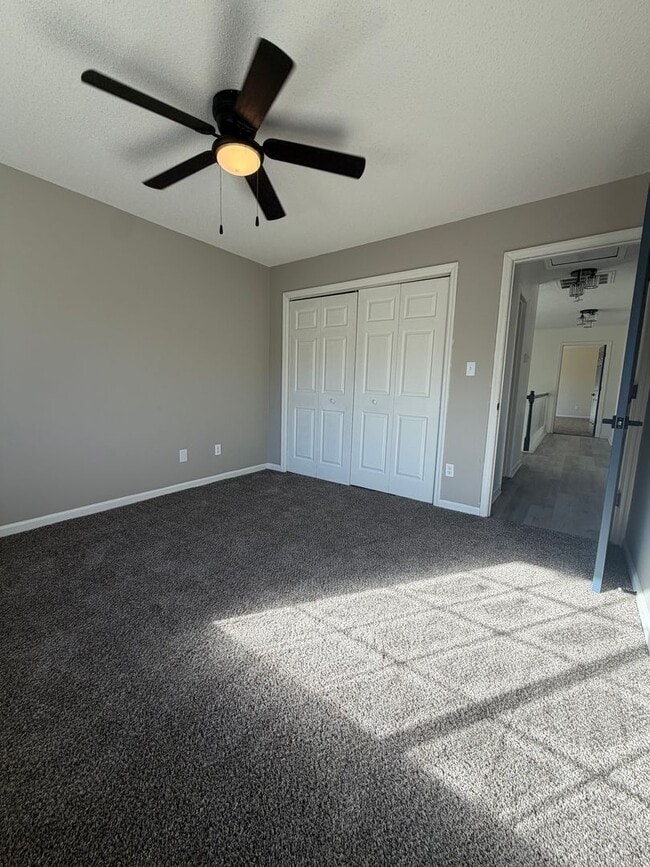 Building Photo - 4 bed | 2.5 bath | 2,630 sq ft