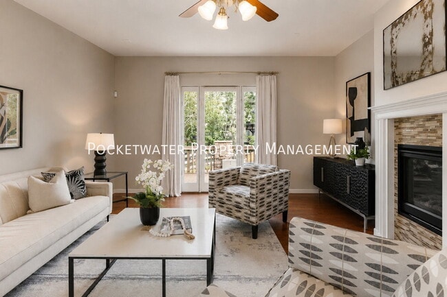 Building Photo - 3533 Parkside Center Dr