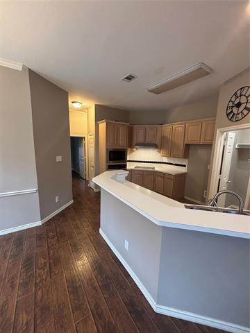 Building Photo - 103 Arbor Creek Dr