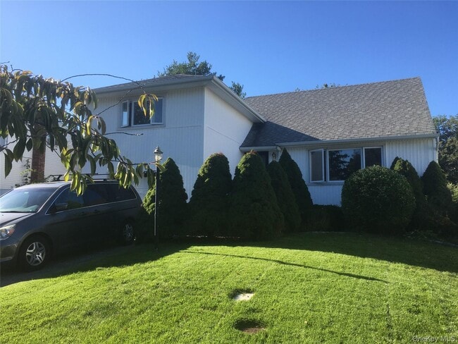 Primary Photo - 318 Southwood Cir