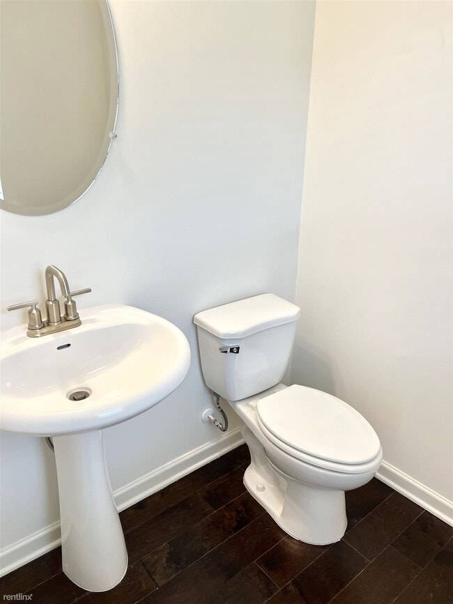 Building Photo - 2 br, 2.5 bath Townhome - 911 Ambient Way