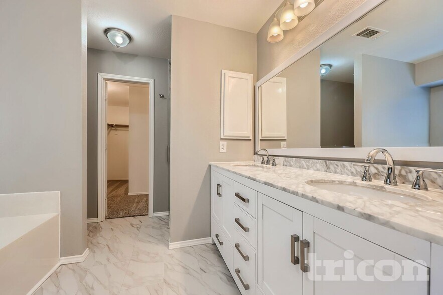 Building Photo - 513 Tripp Tr