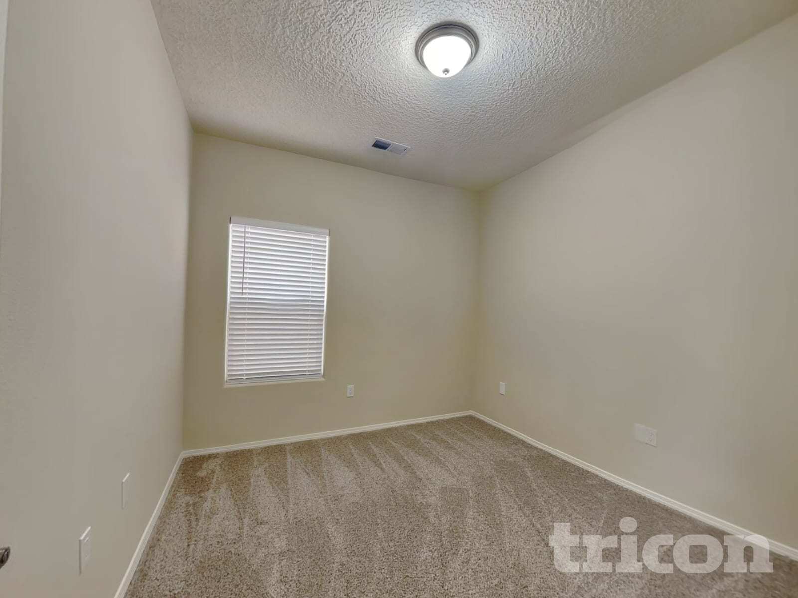 Building Photo - 981 Firewheel Ave SW